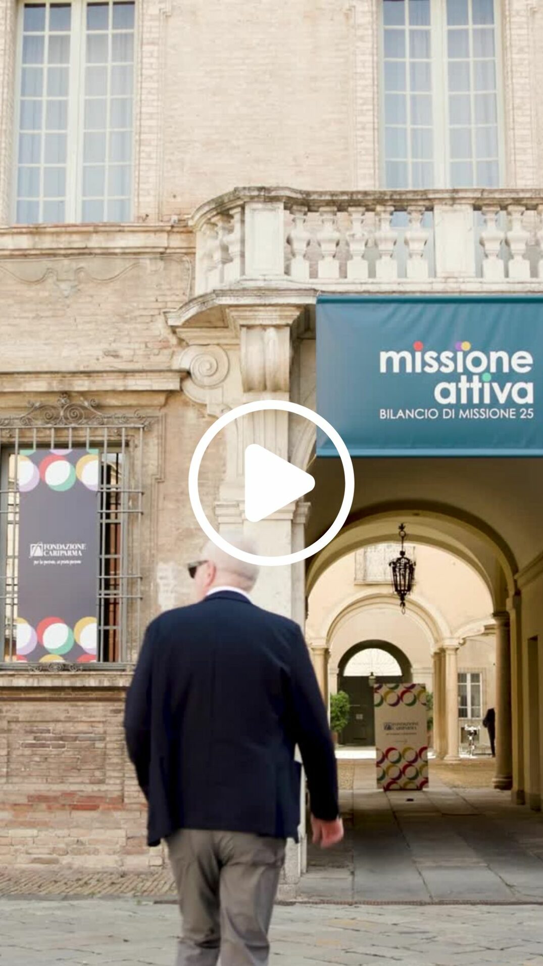 Cover Reel Istituzionale Foto Scura 3